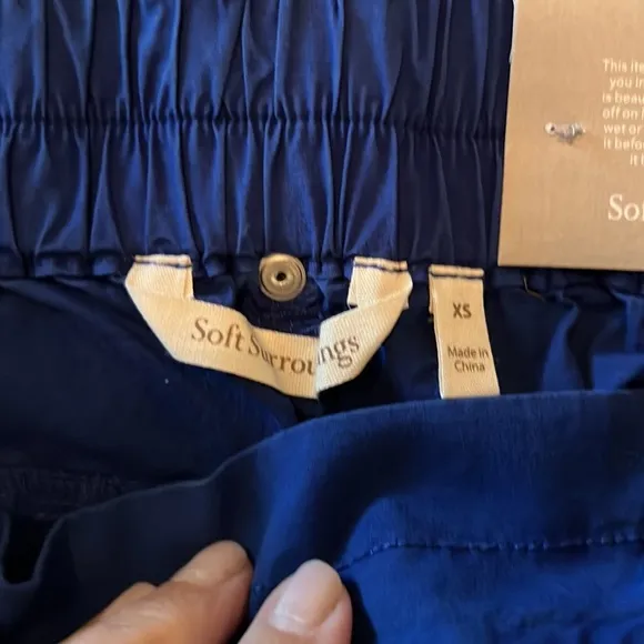 23. Soft Surroundings Pull-on Shorts in Royal Blue, Size XSmall