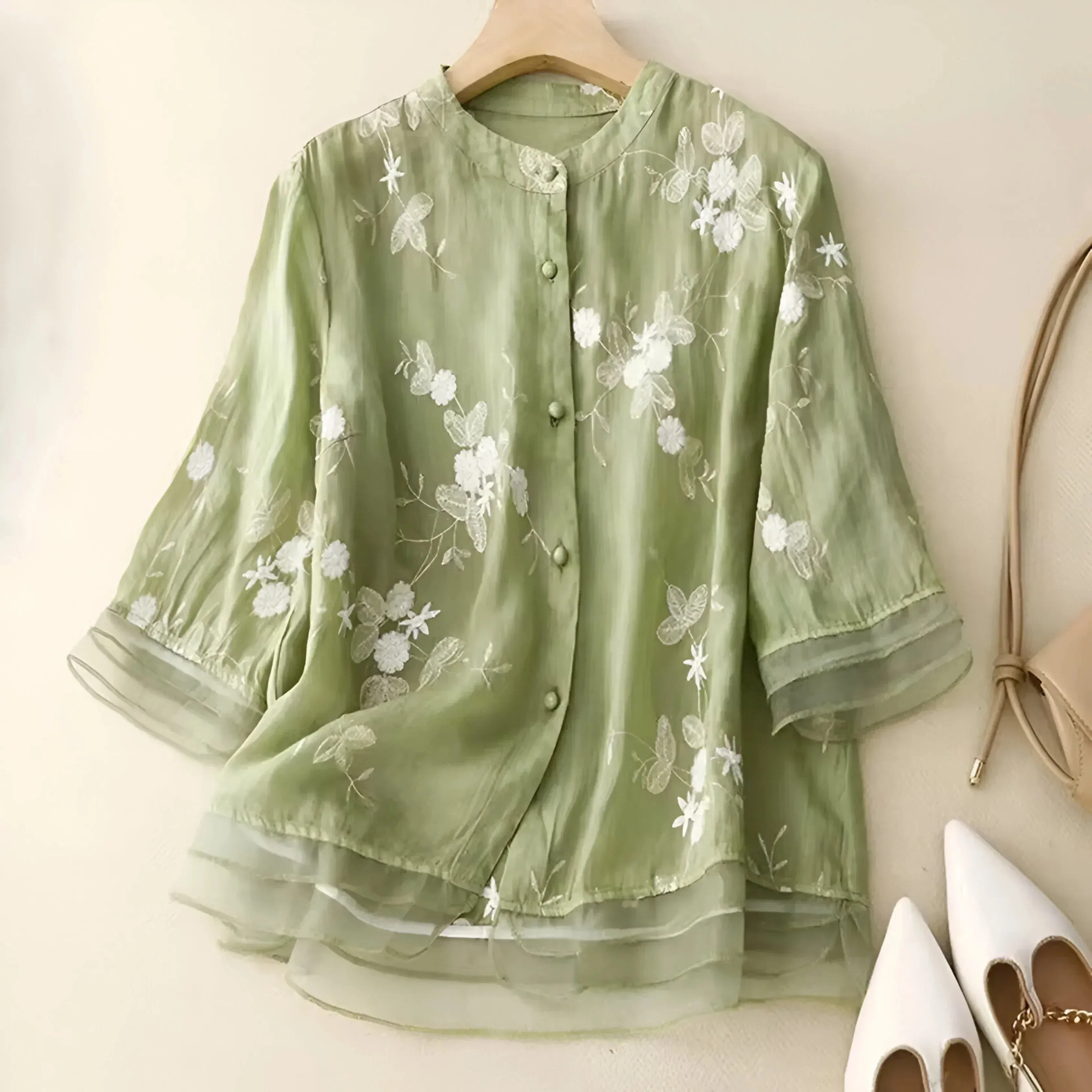 Alaina | Light & Comfortable Blouse