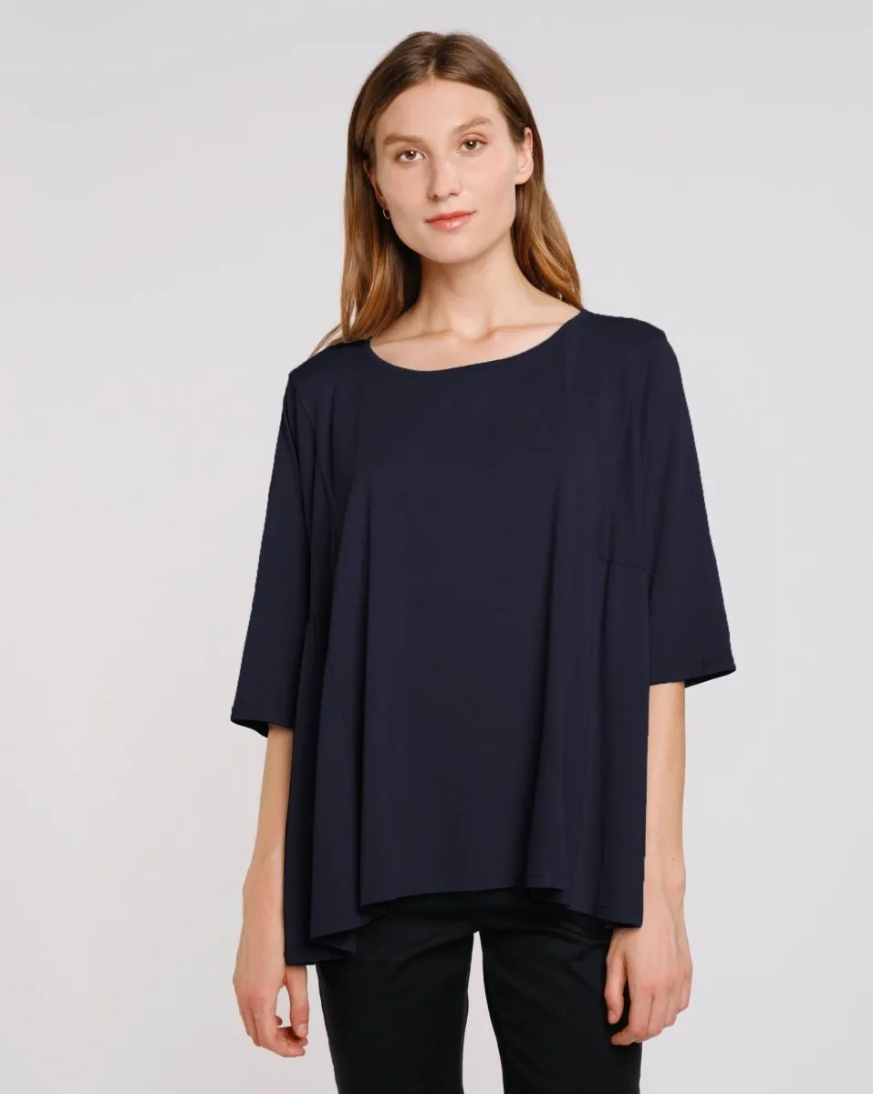 Amici Side Swing Tee