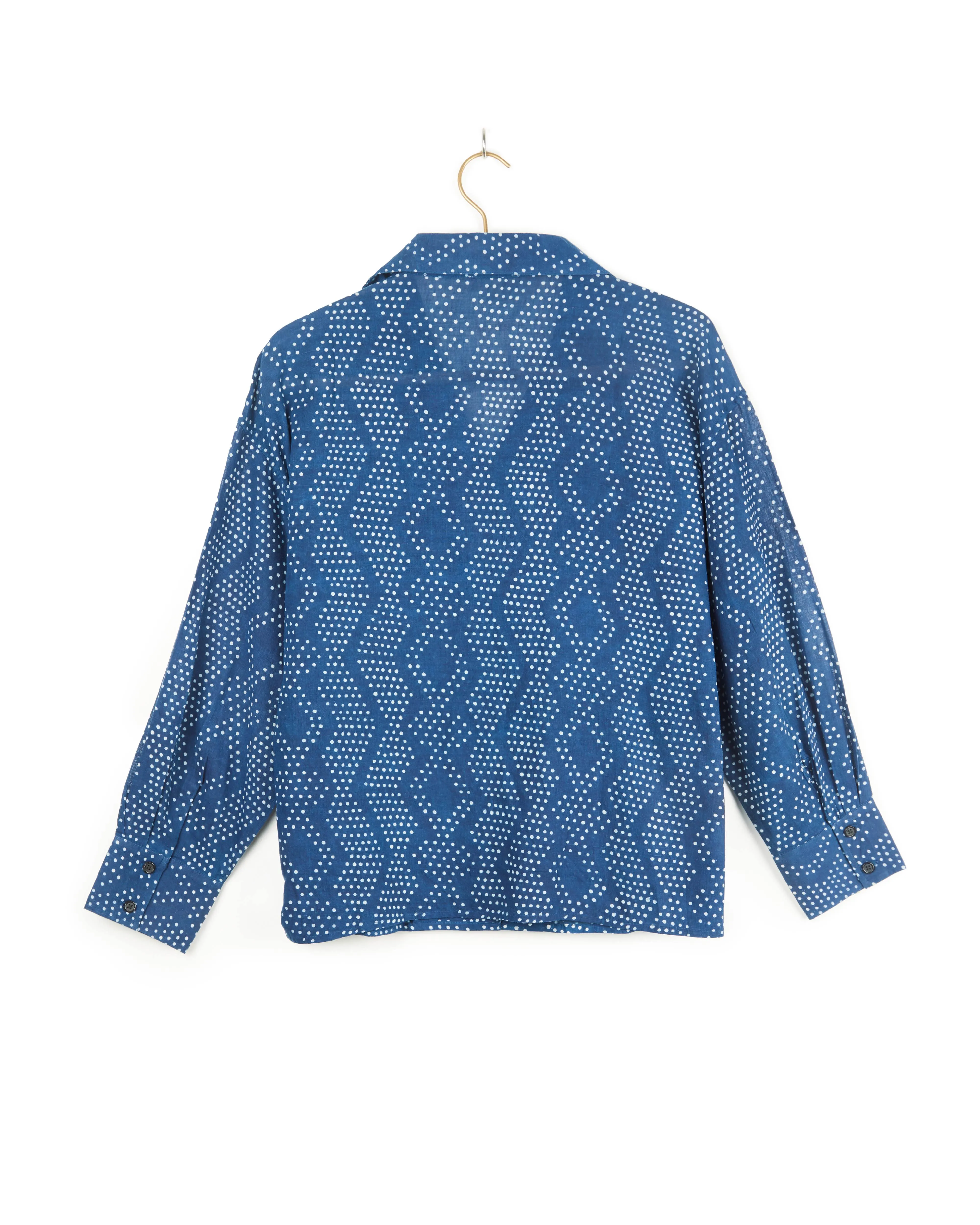 Anvi Drop Shoulder Shirt in Dot Print Indigo