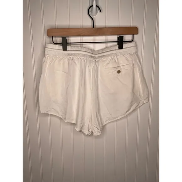 ATM ANTHONY THOMAS MELILLO Viscose Twill Pull On Shorts In White NWT Medium