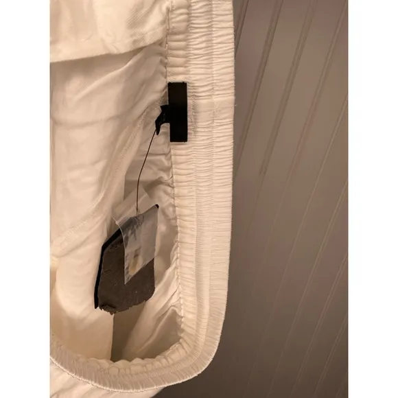ATM ANTHONY THOMAS MELILLO Viscose Twill Pull On Shorts In White NWT Medium