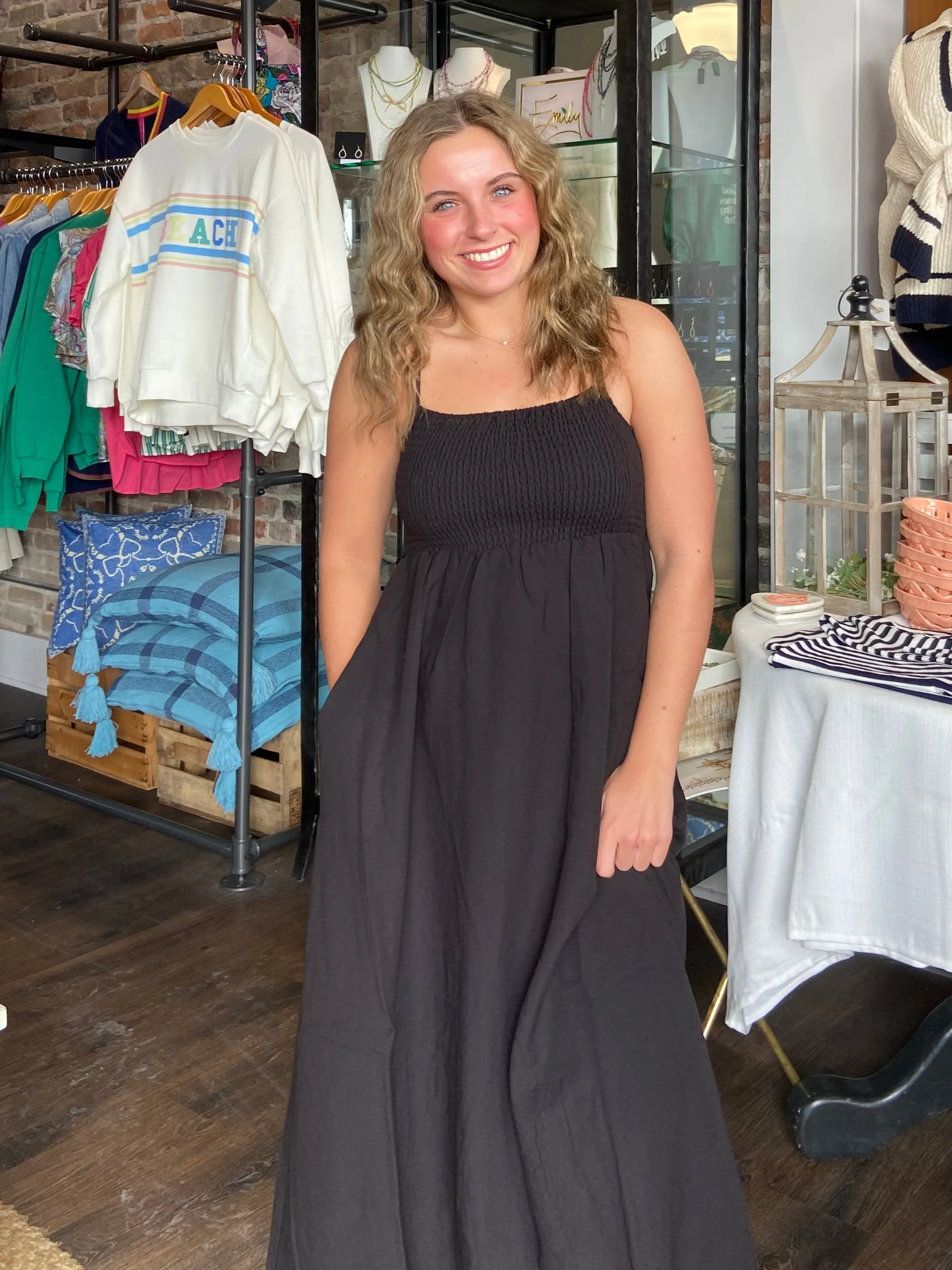 Beachside Midi Dress Black