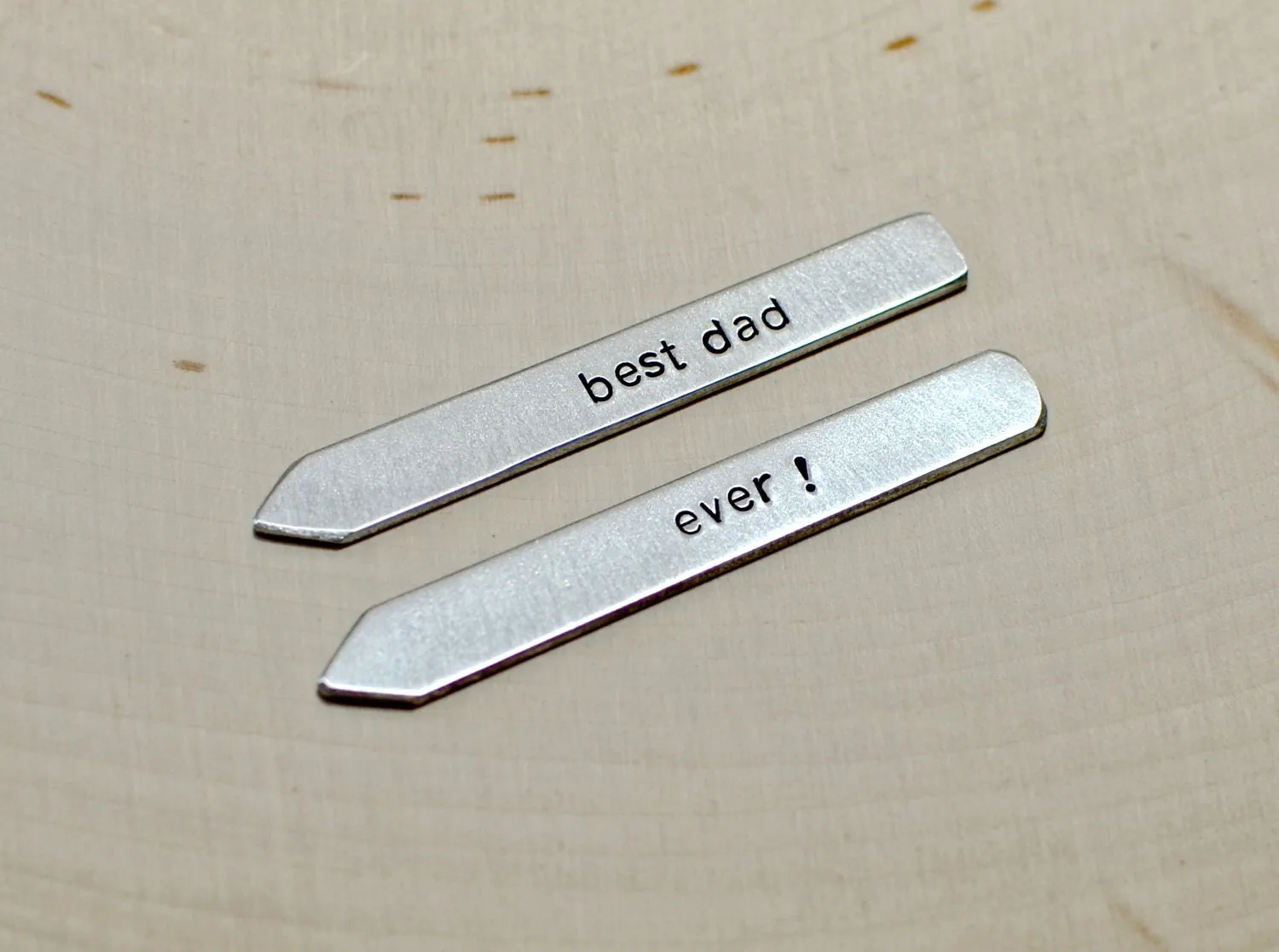 Collar stays for dad in your choice of silver or aluminum