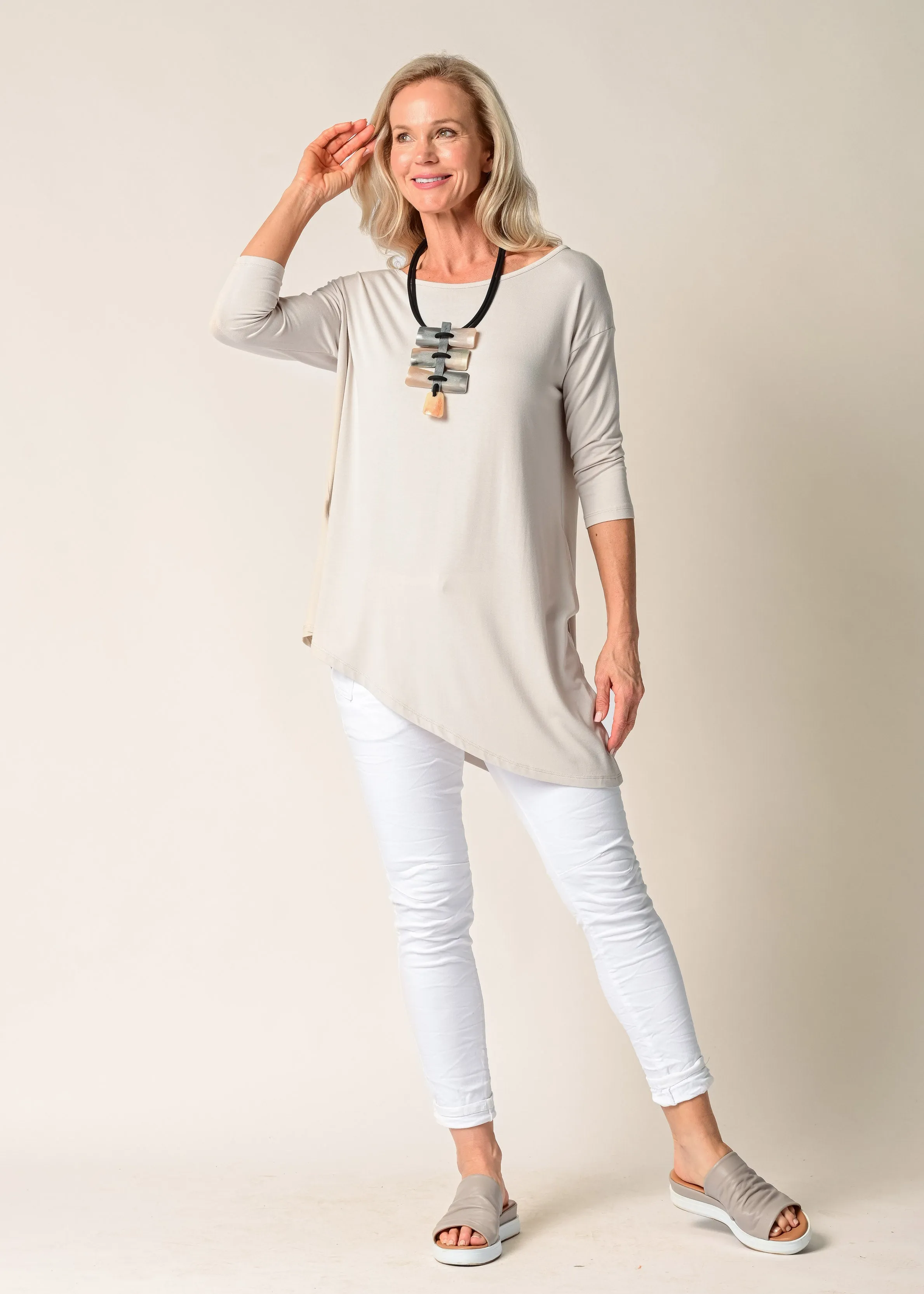 Dobrila Top in Latte