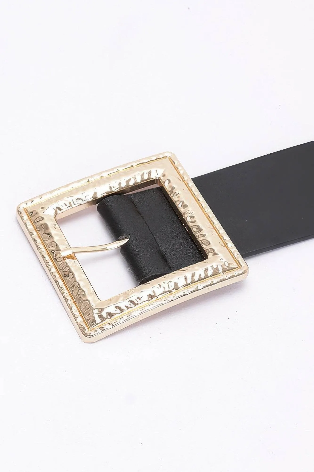 Hammered Metal Buckle Stretch Belt