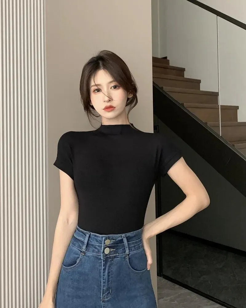 Lara Turtleneck T-shirt