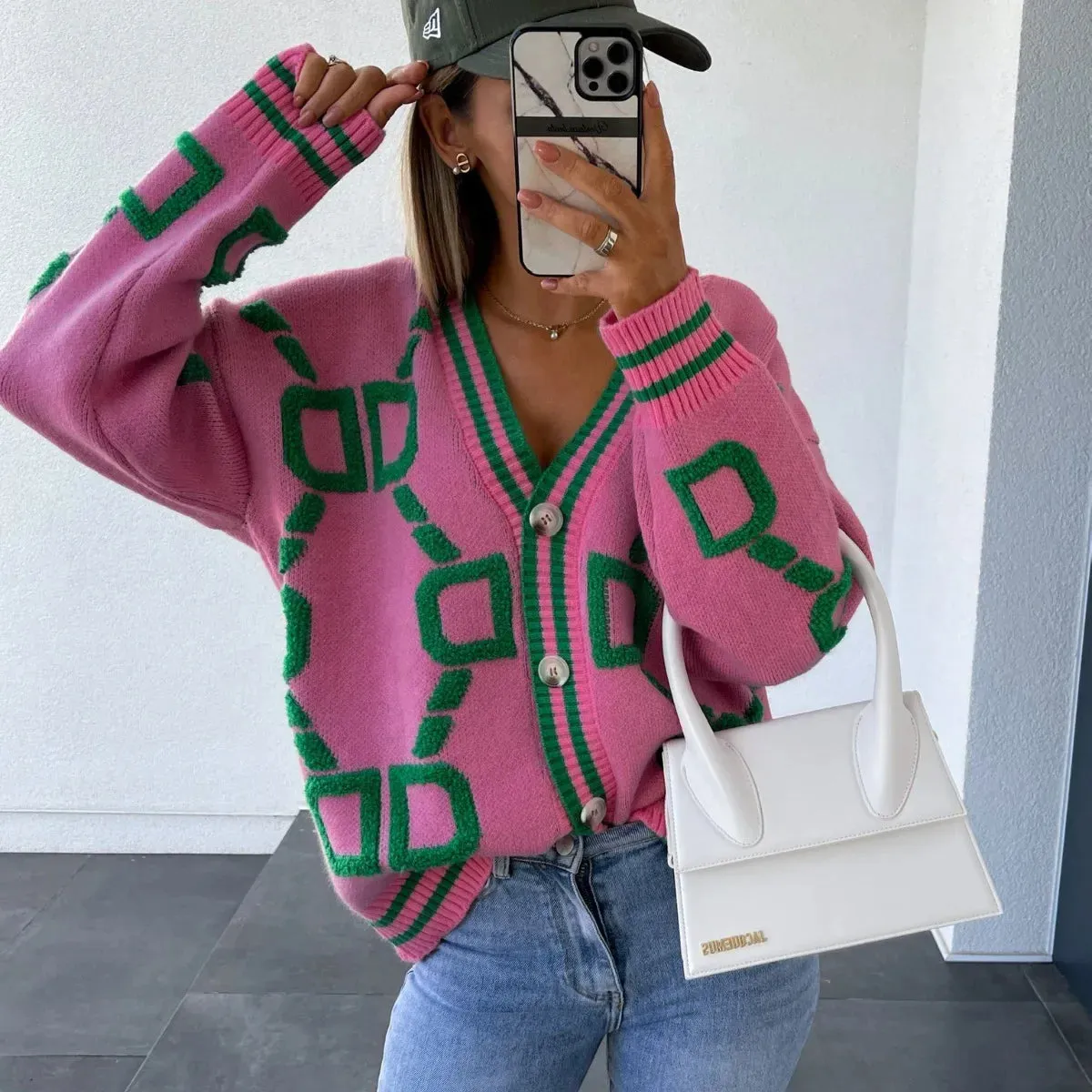 Nanette | Trendy vest with geometric design