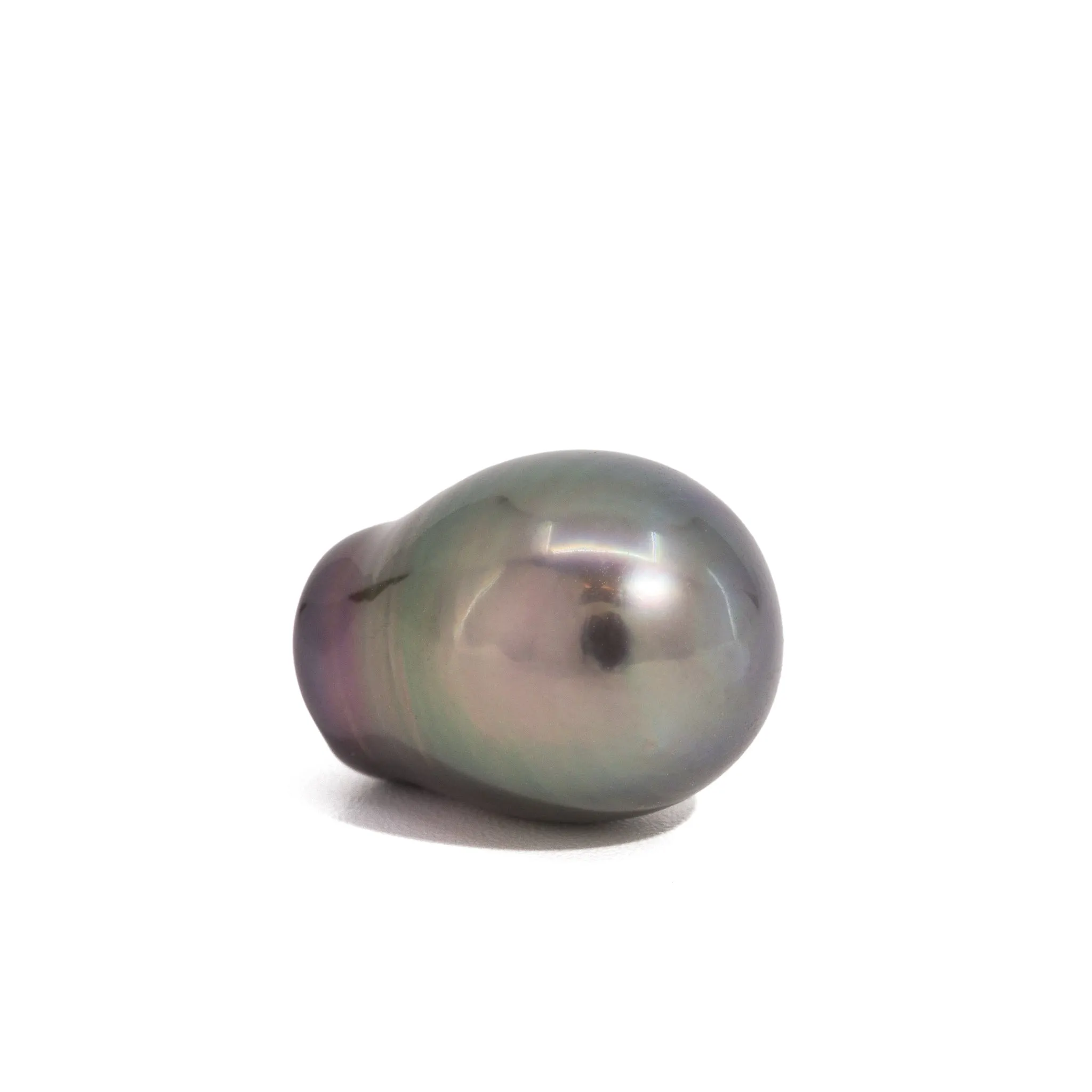 Natural Tahitian Black Sea Pearl 20.61 Carats