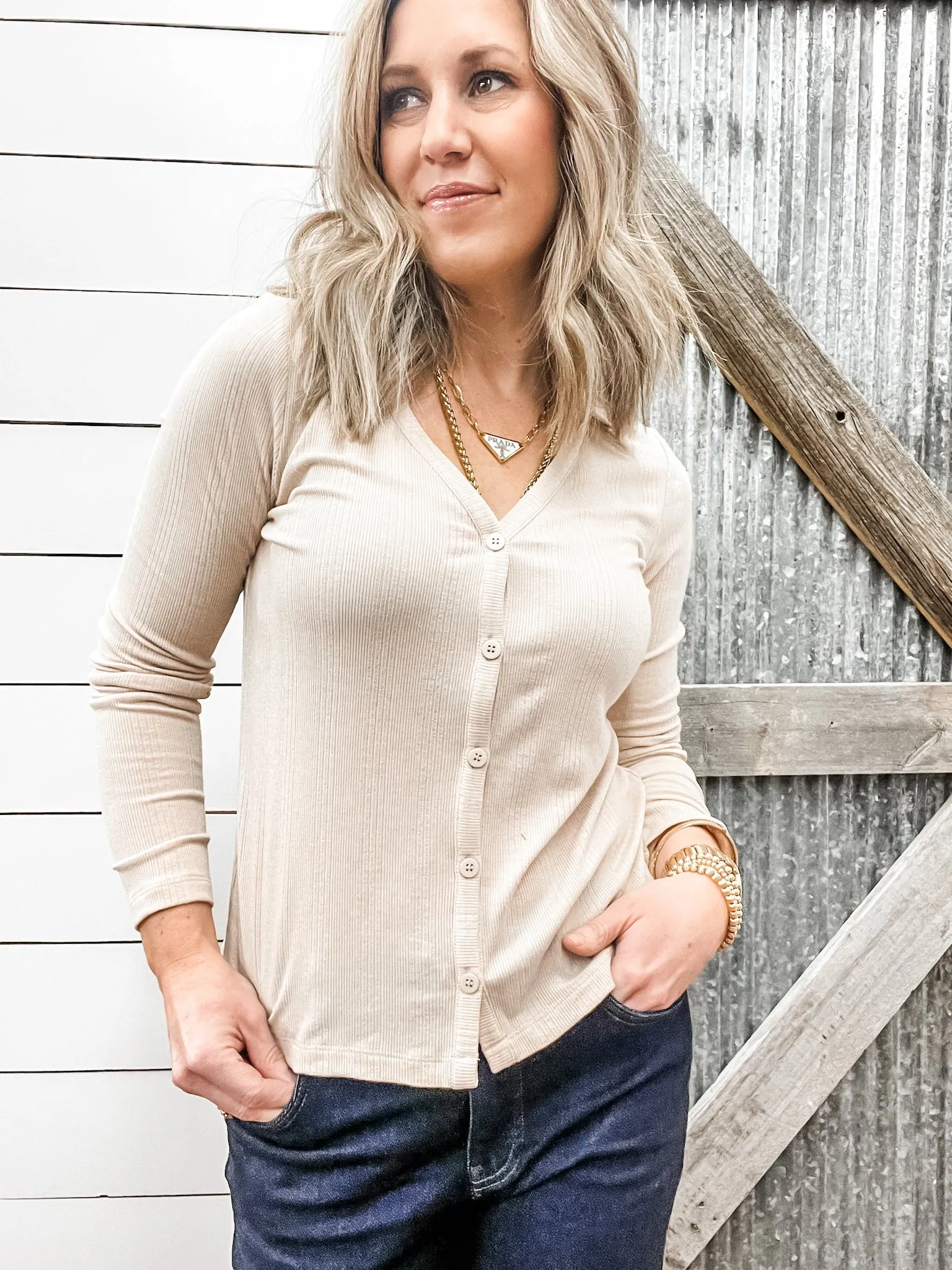Only Gaze Knit V-Neck Sweater