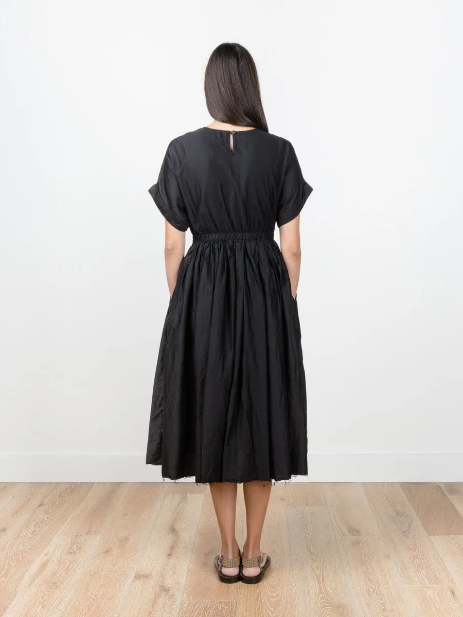 pleated dress - black