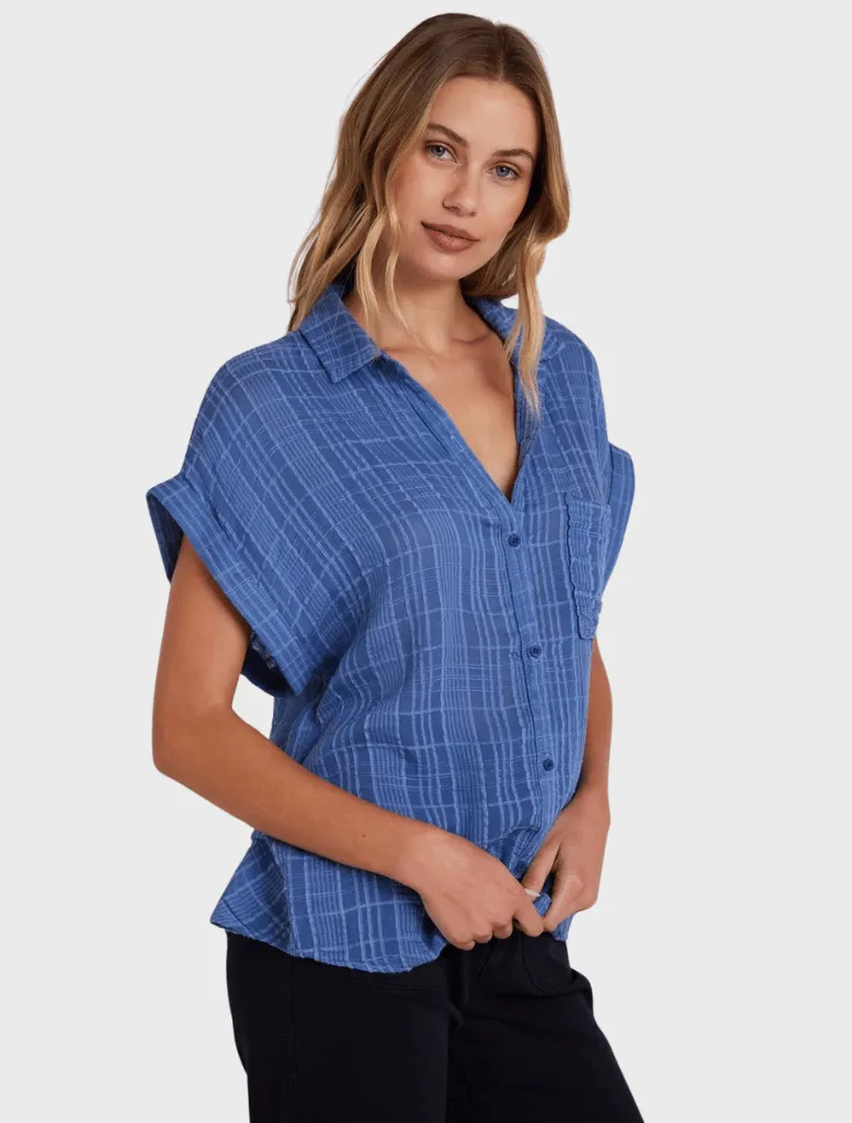 Short Sleeve Pocket Button Down - Bright Indigo