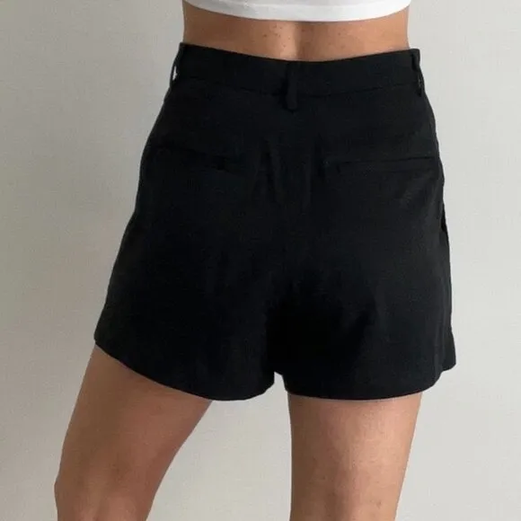 Size 2 Reformation Mason Shorts Black