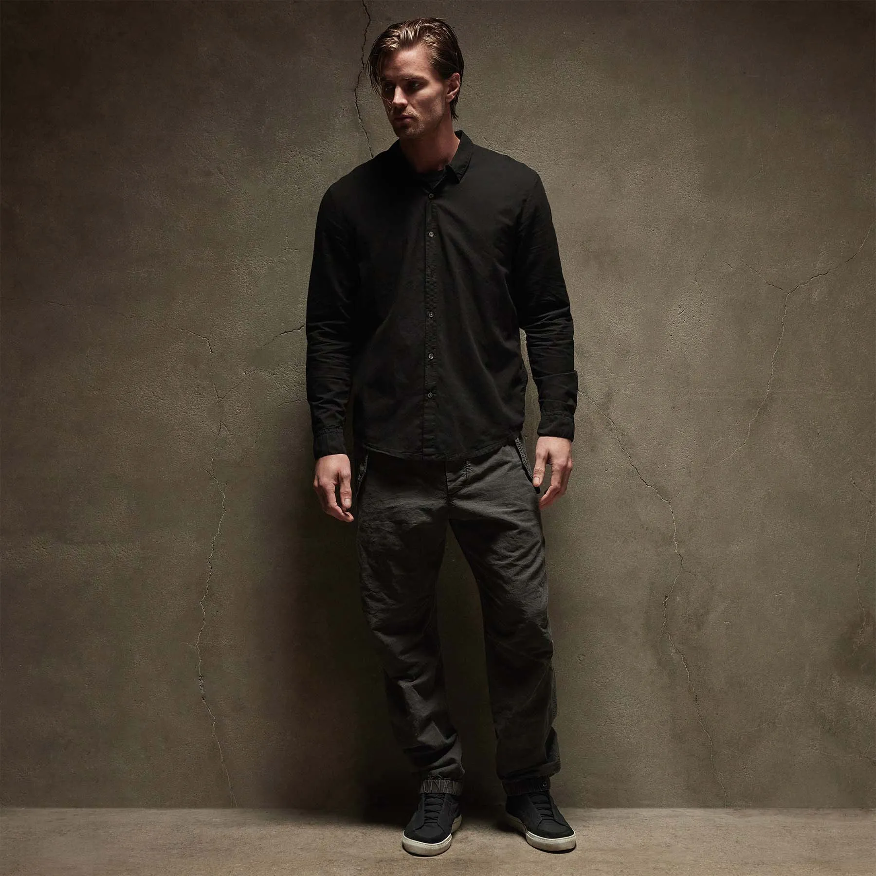 Standard Shirt - Black
