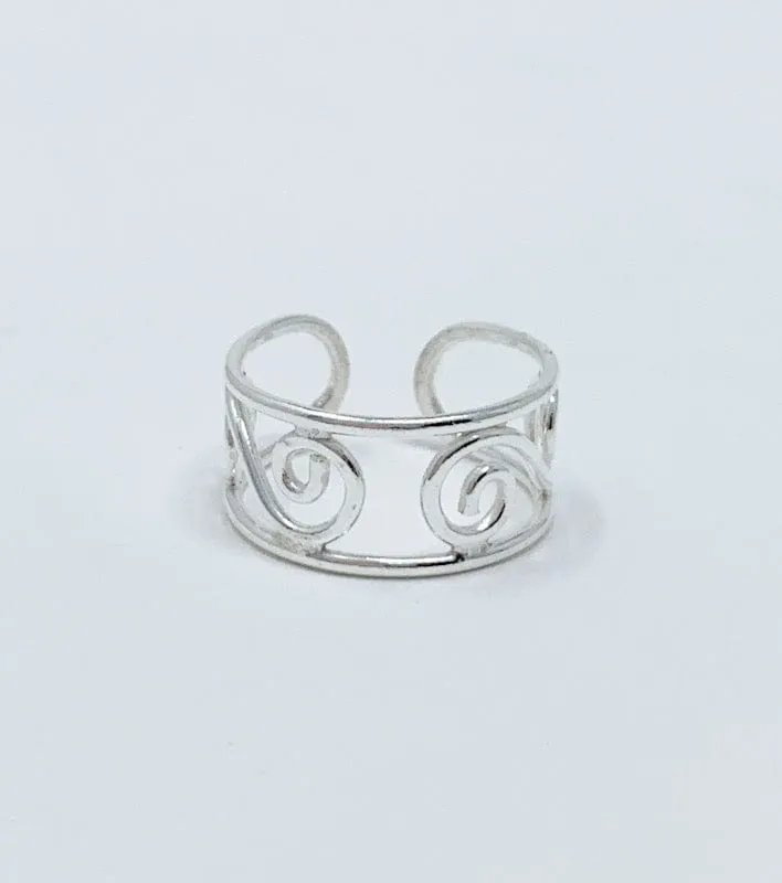 Swirl Design Toe Ring