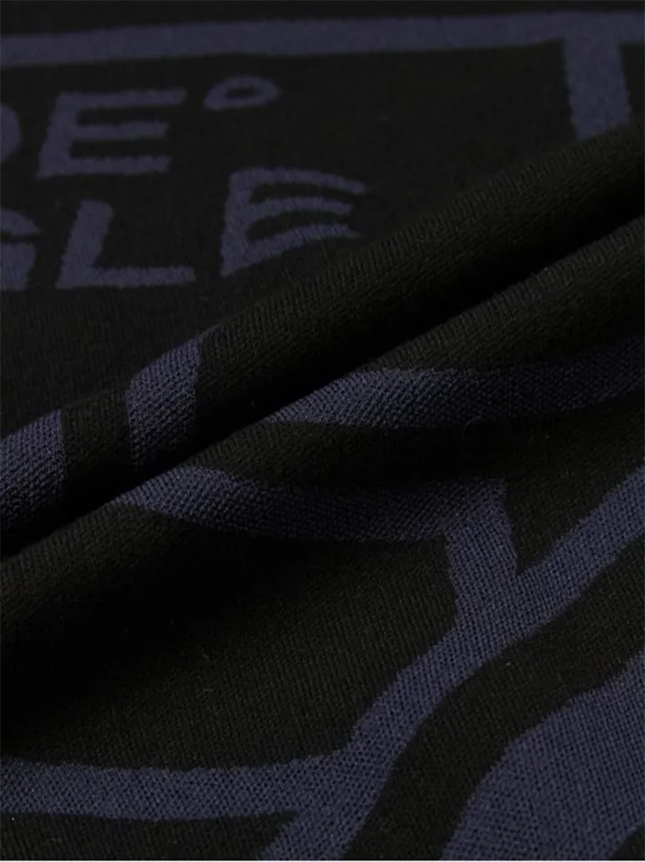 WideAngle: Men's CO Graphic Logo Round Sweater- Black