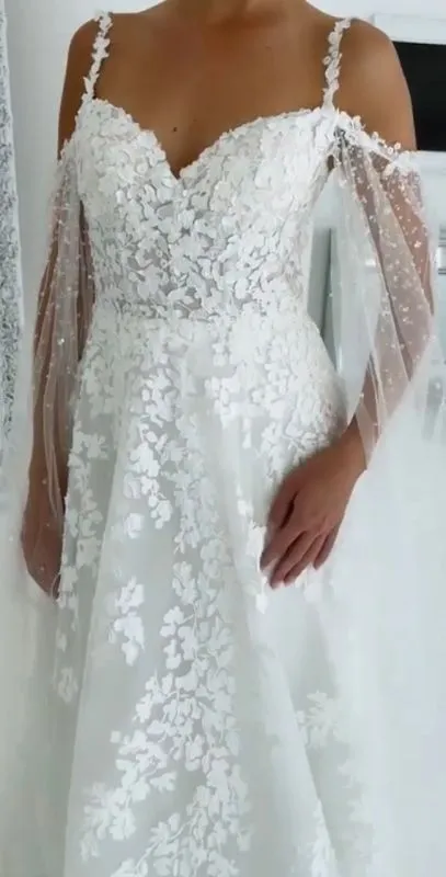Winnie Couture Size 14 3520 Cornelia Platinum White Gown