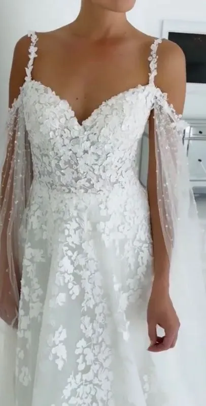 Winnie Couture Size 14 3520 Cornelia Platinum White Gown