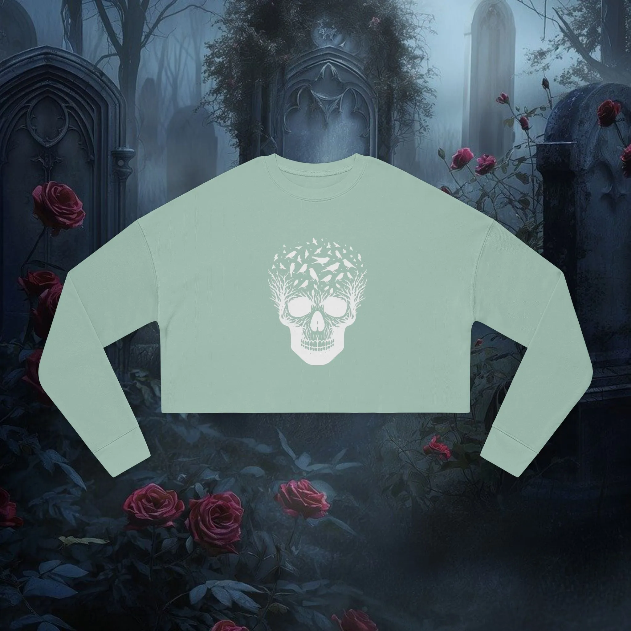 Women's Birds Skull Graphic Cropped Sweatshirt
