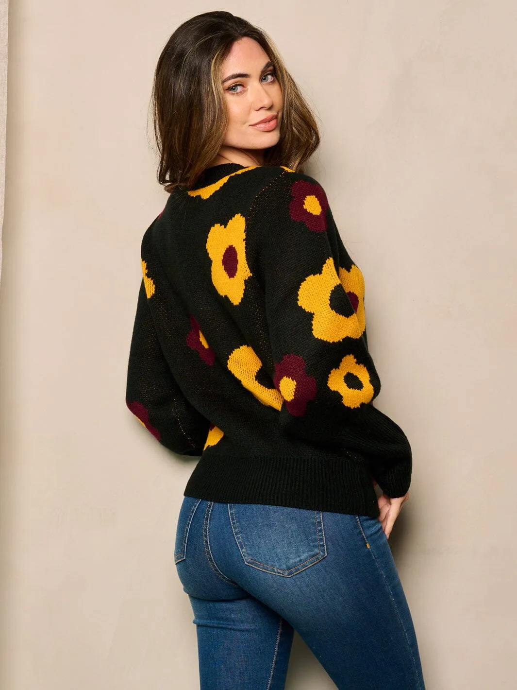 WOMEN'S LONG SLEEVE FLORAL PULLOVER SWEATER